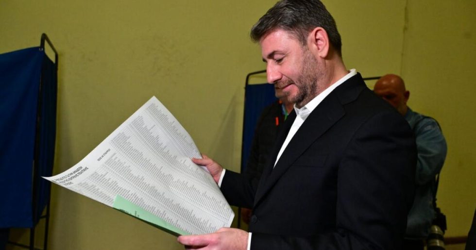 Ποιοι παίζουν για τη θέση του γραμματέα